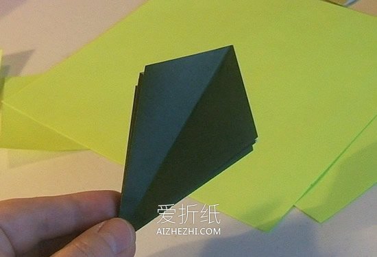 立体圣诞树的折法图解- www.aizhezhi.com