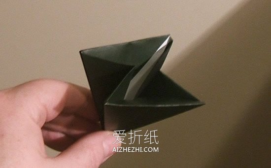 立体圣诞树的折法图解- www.aizhezhi.com