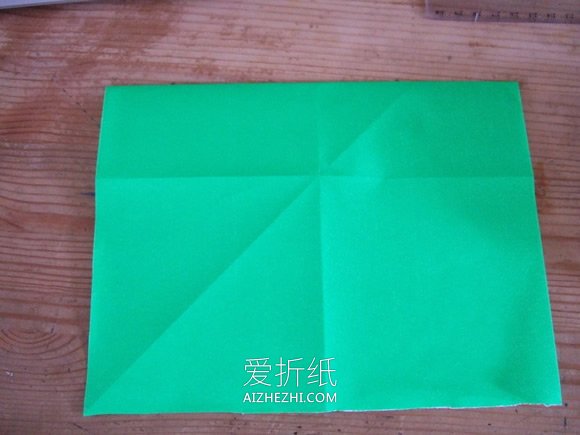 四色四叶草的折法图解- www.aizhezhi.com