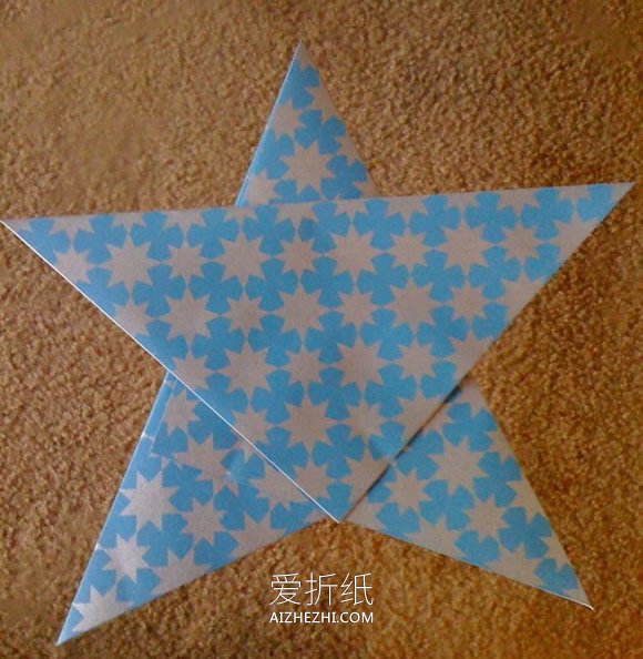 纸五角星的做法- www.aizhezhi.com