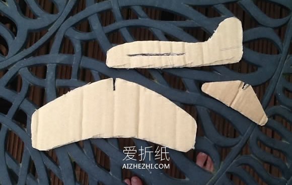 怎么用硬纸板做飞机- www.aizhezhi.com