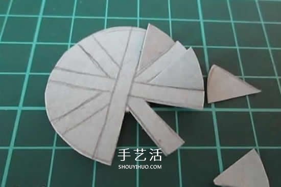 卡纸手工制作三轮车模型的方法- www.aizhezhi.com