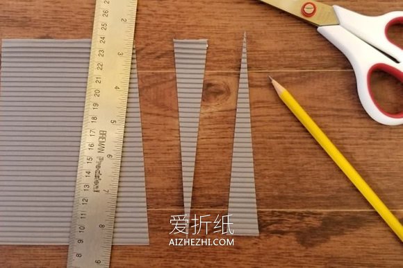 瓦楞纸板手工制作手镯的方法- www.aizhezhi.com