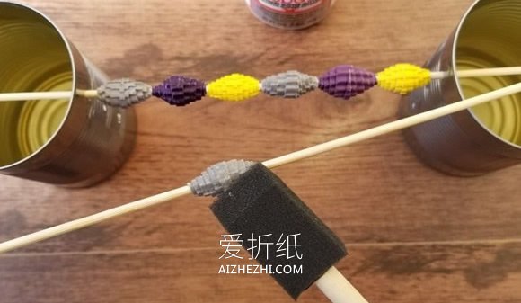 瓦楞纸板手工制作手镯的方法- www.aizhezhi.com