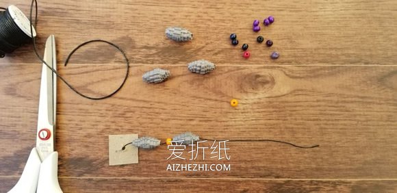 瓦楞纸板手工制作手镯的方法- www.aizhezhi.com