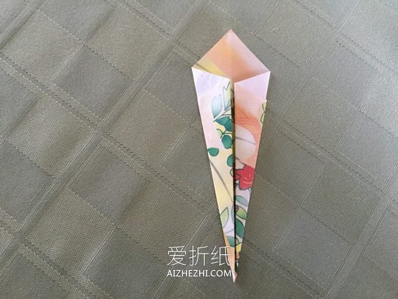 简单天鹅的折法图解- www.aizhezhi.com