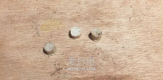 木头机器人的制作方法- www.aizhezhi.com