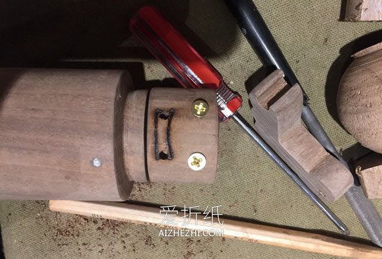 木头机器人的制作方法- www.aizhezhi.com