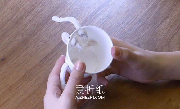 治愈系纸杯娃娃的做法- www.aizhezhi.com