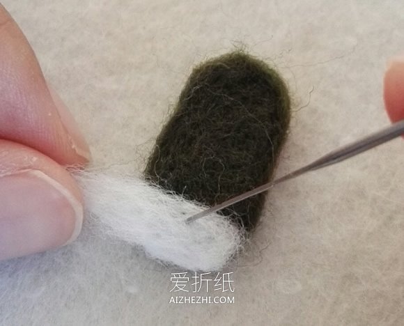 怎么做羊毛毡手套的方法- www.aizhezhi.com