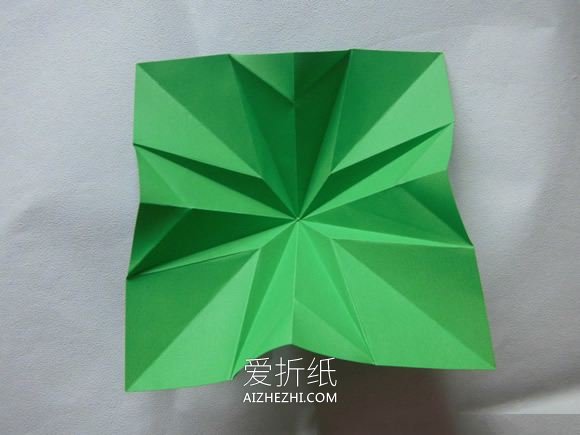 漂亮圣诞树的折纸方法图解- www.aizhezhi.com