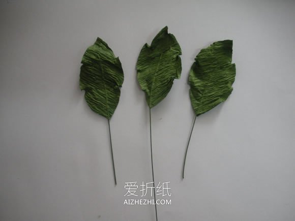 皱纸玫瑰花的制作步骤图解- www.aizhezhi.com