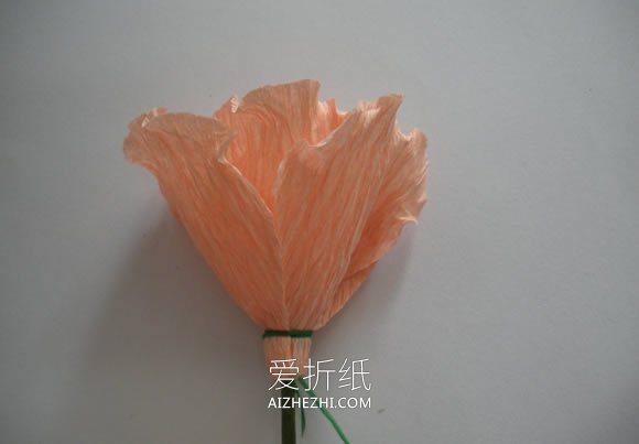 皱纸玫瑰花的制作步骤图解- www.aizhezhi.com