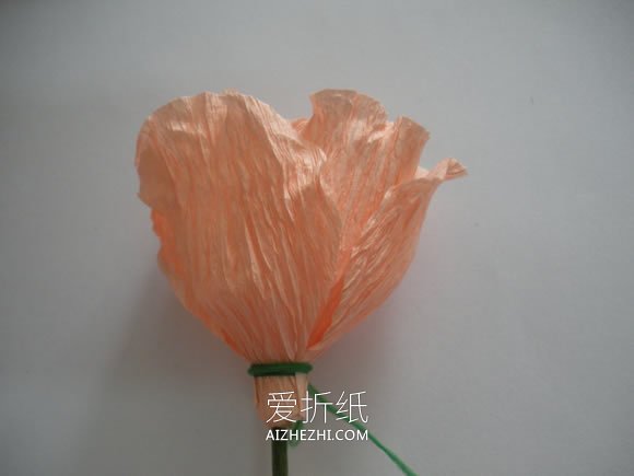 皱纸玫瑰花的制作步骤图解- www.aizhezhi.com