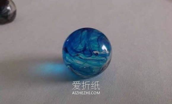 水晶滴胶制作情人节礼物的方法- www.aizhezhi.com