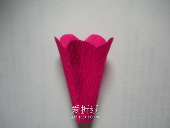 皱纹纸制作牵牛花的方法- www.aizhezhi.com