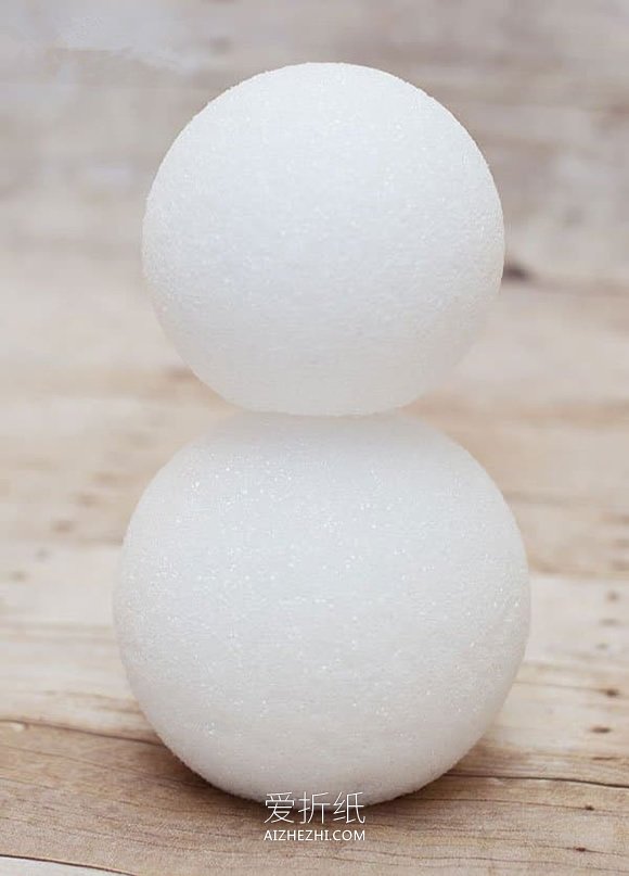 可爱圣诞雪人的制作方法- www.aizhezhi.com