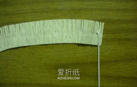 皱纹纸手工制作雏菊的方法- www.aizhezhi.com