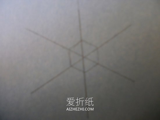 可以变化图案的纸花的制作方法- www.aizhezhi.com