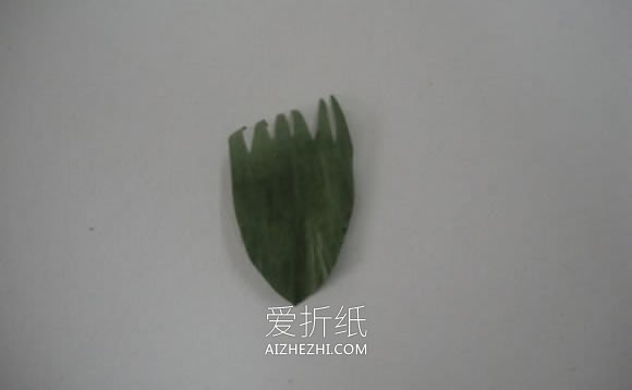 纸藤手工制作紫罗兰花的方法- www.aizhezhi.com