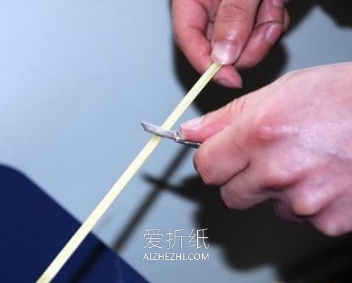 简易风筝的制作方法- www.aizhezhi.com