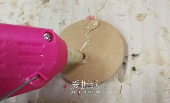 简单纸板车的制作方法- www.aizhezhi.com