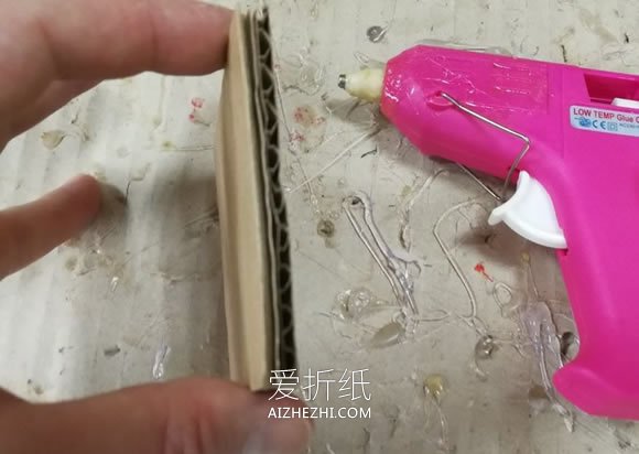 简单纸板车的制作方法- www.aizhezhi.com