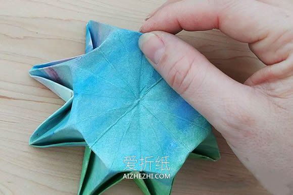 星星灯笼的折法图解- www.aizhezhi.com