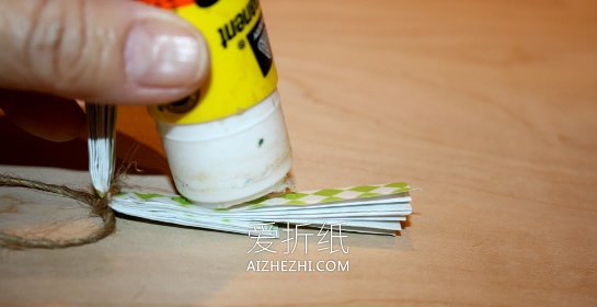 用彩纸做天使的方法- www.aizhezhi.com