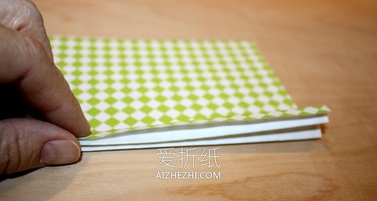 用彩纸做天使的方法- www.aizhezhi.com