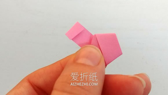 折纸幸运星的详细步骤图解- www.aizhezhi.com