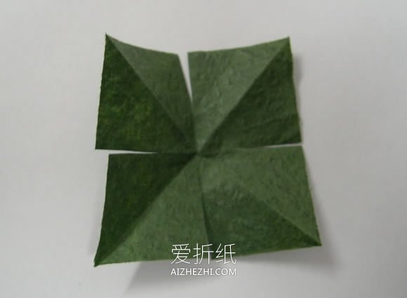 折纸蒲公英做漂亮贴画的方法- www.aizhezhi.com