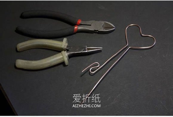 金属丝制作钥匙吊坠的方法- www.aizhezhi.com