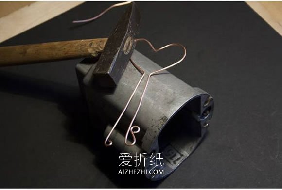 金属丝制作钥匙吊坠的方法- www.aizhezhi.com