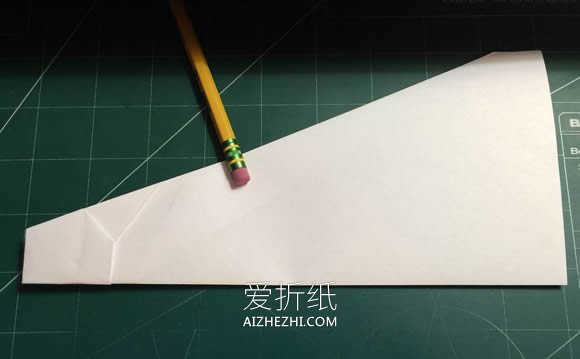强击机的折法图解- www.aizhezhi.com