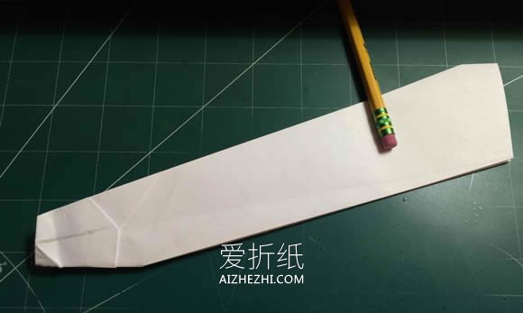 强击机的折法图解- www.aizhezhi.com