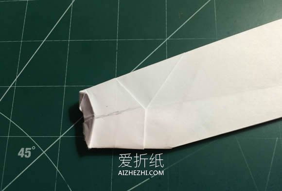 强击机的折法图解- www.aizhezhi.com