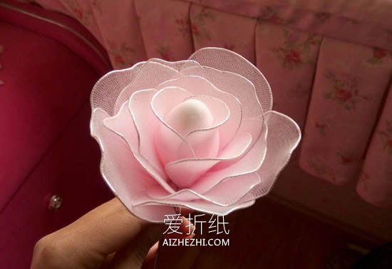 丝网玫瑰花制作图解- www.aizhezhi.com