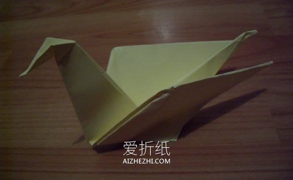 简单折纸鸟的方法图解- www.aizhezhi.com