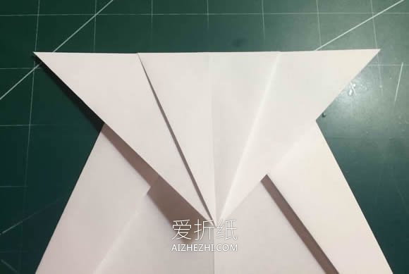 又快又远的飞机折纸图解- www.aizhezhi.com