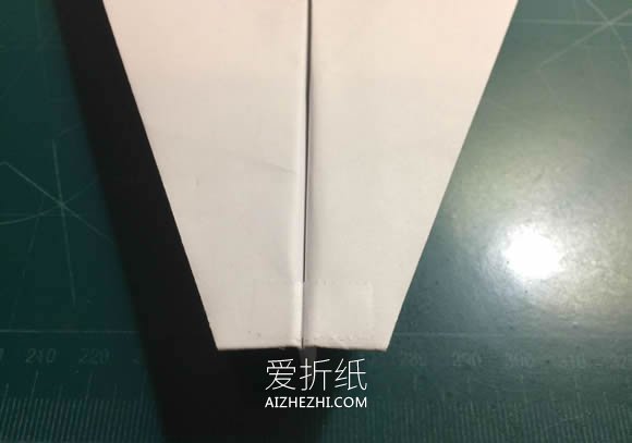 又快又远的飞机折纸图解- www.aizhezhi.com