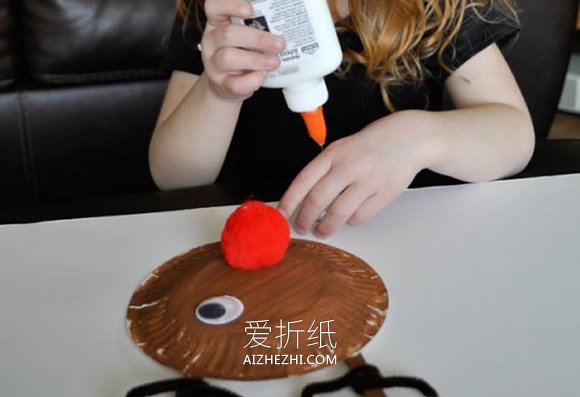 纸盘驯鹿的制作方法- www.aizhezhi.com