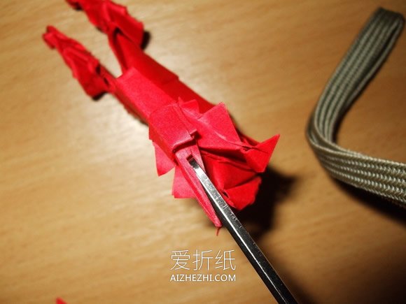 折纸古代龙的方法详细图解- www.aizhezhi.com