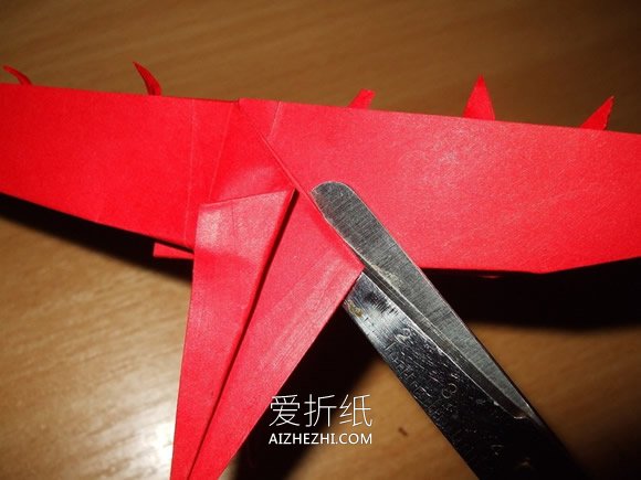 折纸古代龙的方法详细图解- www.aizhezhi.com