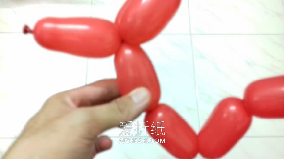 气球造型狗的教程图解- www.aizhezhi.com