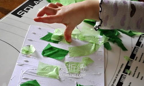 圣诞树纸贴画手工制作- www.aizhezhi.com