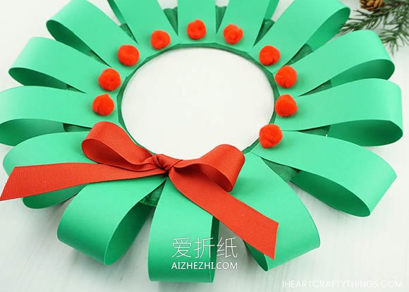 简单圣诞花环的做法- www.aizhezhi.com