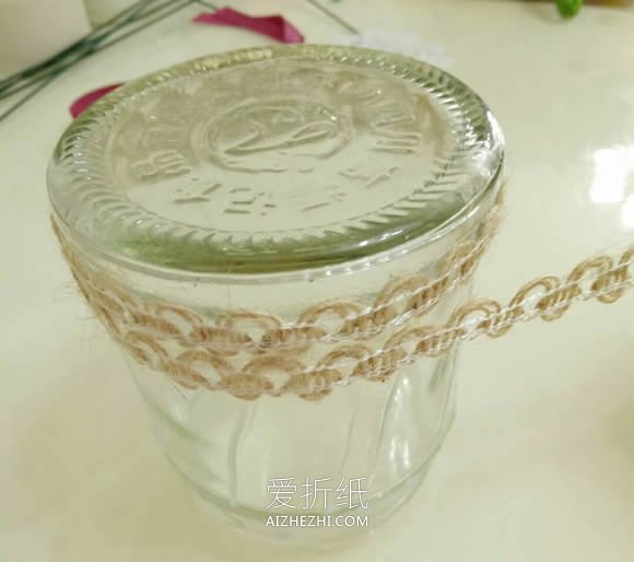 罐头瓶废物利用做花瓶的方法- www.aizhezhi.com