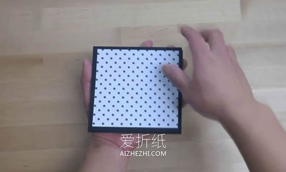 弹出式圣诞树贺卡的制作方法- www.aizhezhi.com