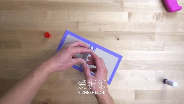 圣诞节弹出天使贺卡的制作方法- www.aizhezhi.com